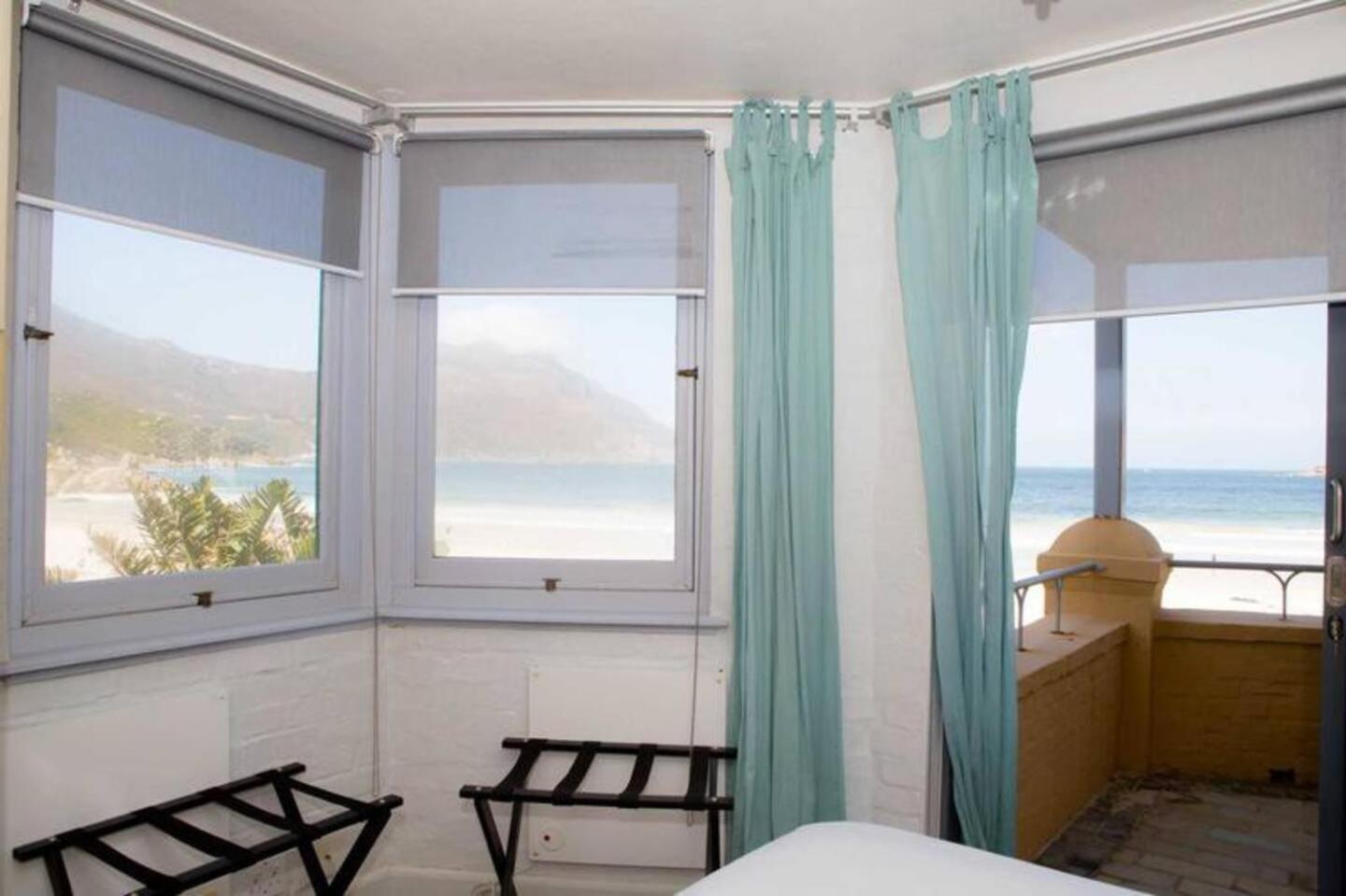 On The Beach Hout Bay Exterior foto
