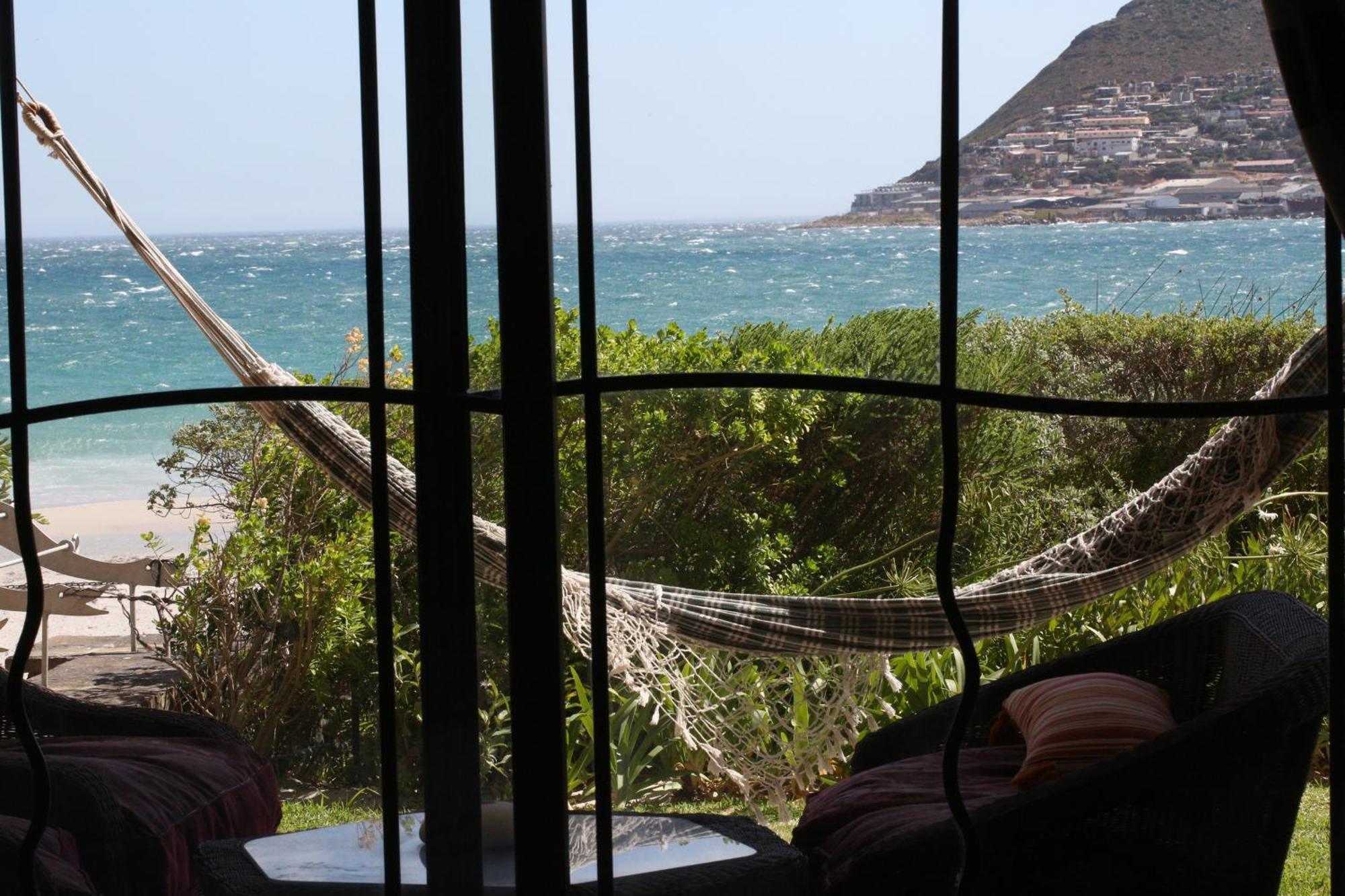 On The Beach Hout Bay Exterior foto